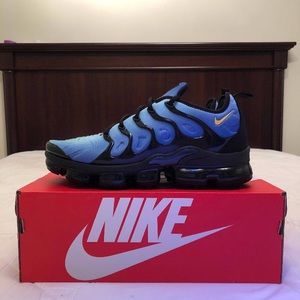 Nike Air vapormax hyper blue size 10